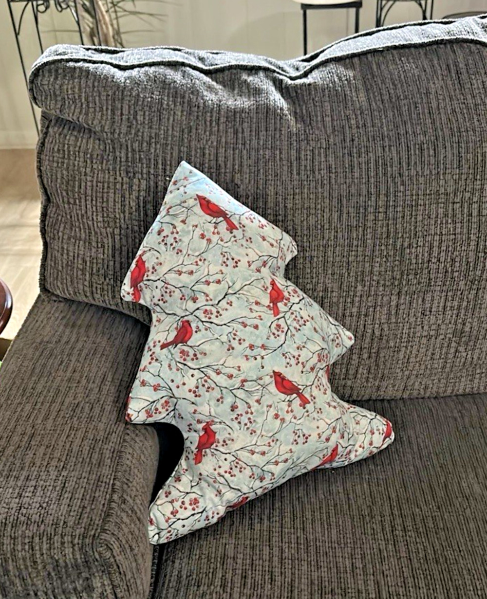 Handmade Christmas Tree Accent Decor Pillow Red Cardinals 15"